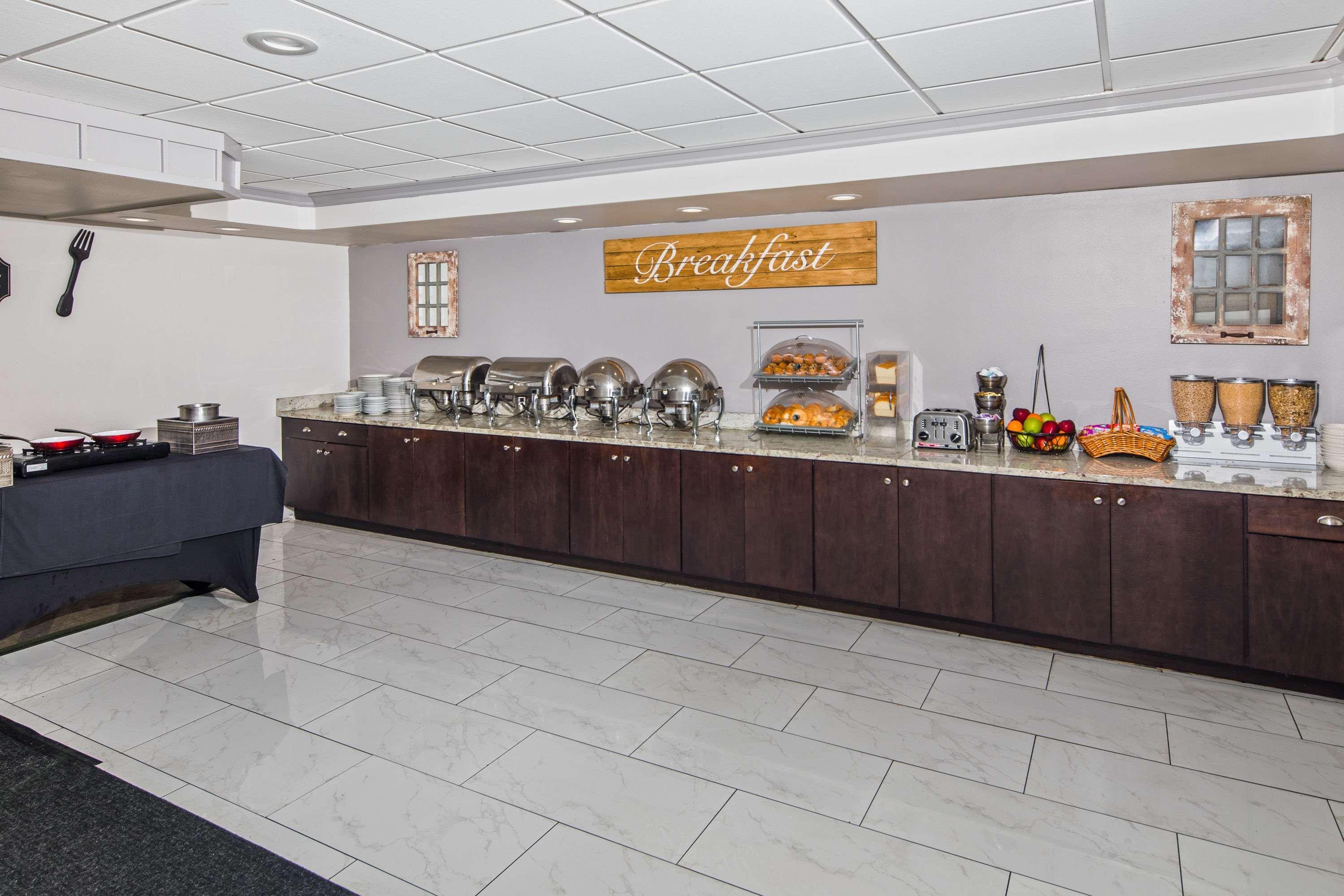 Wyndham Garden New Orleans Airport Hotel Metairie Ngoại thất bức ảnh